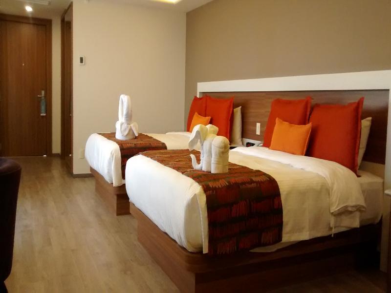 Hotel Jf Grand Puebla de Zaragoza Esterno foto